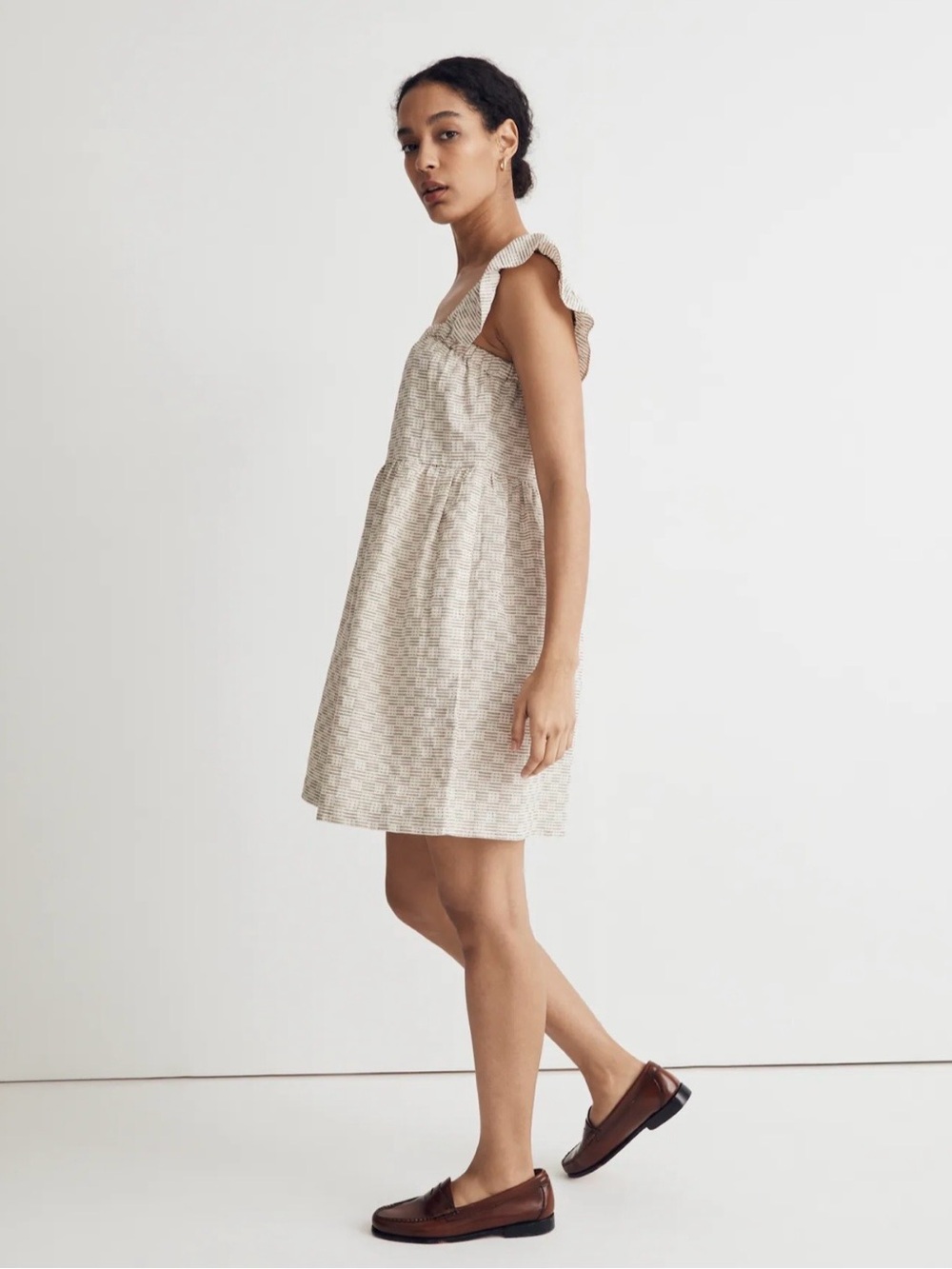 Madewell Flutter-Sleeve Square-Neck Mini
Dress in Striped Jacquard - Picture 2 of 6